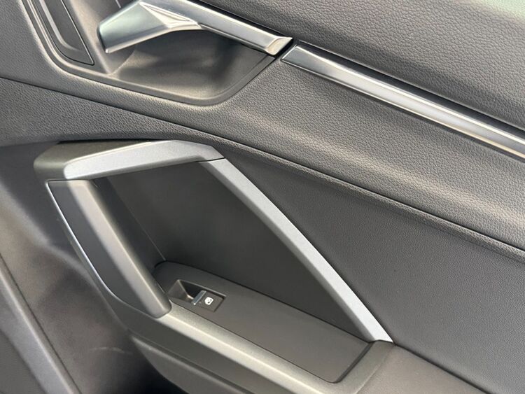 Audi Q3 SLINE BLACK LINE foto 32