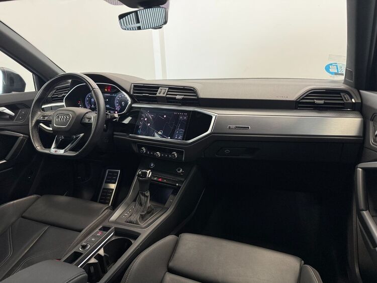 Audi Q3 SLINE BLACK LINE foto 11