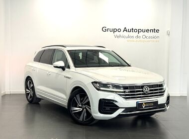 Volkswagen - Touareg