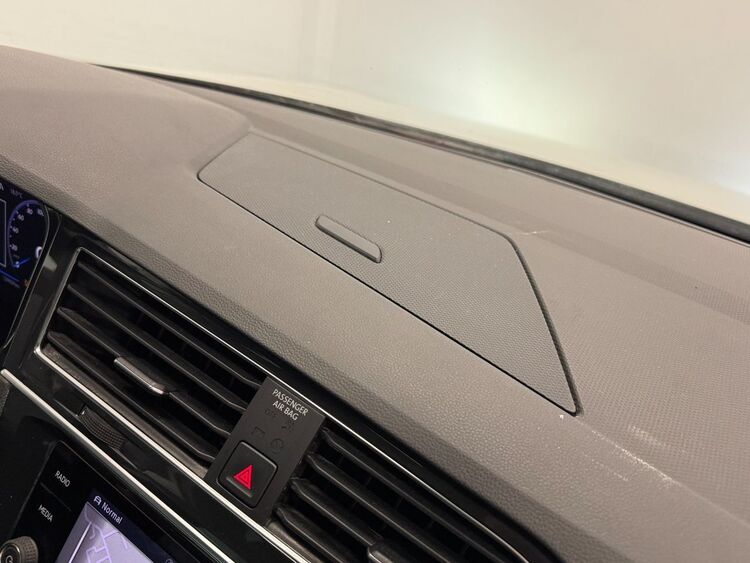 Volkswagen Tiguan R LINE foto 25