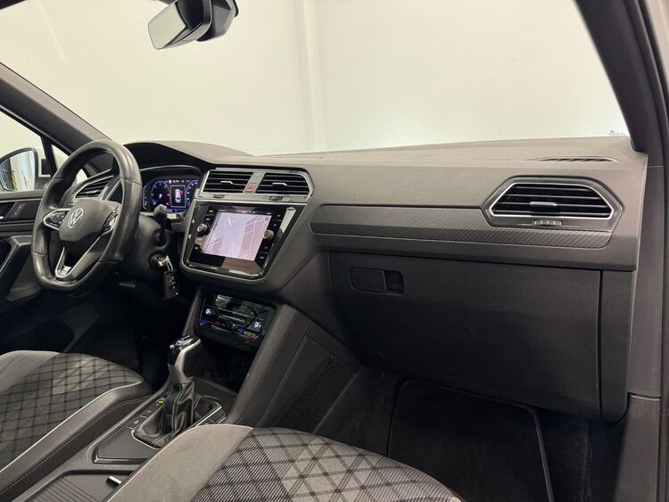Volkswagen Tiguan R LINE foto 10