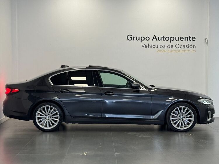 BMW Serie 5 LUXURY LINE foto 3