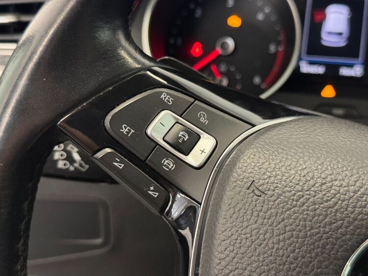 Volkswagen Tiguan ADVANCE foto 22