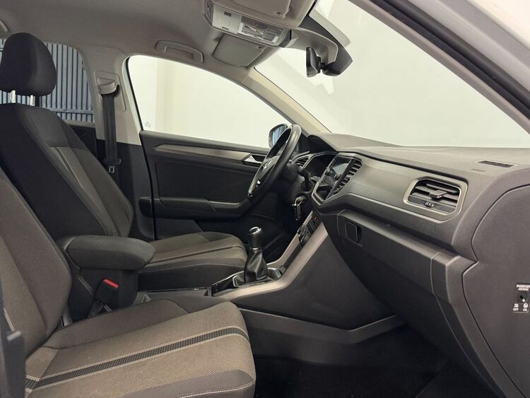 Volkswagen T-Roc ADVANCE foto 23