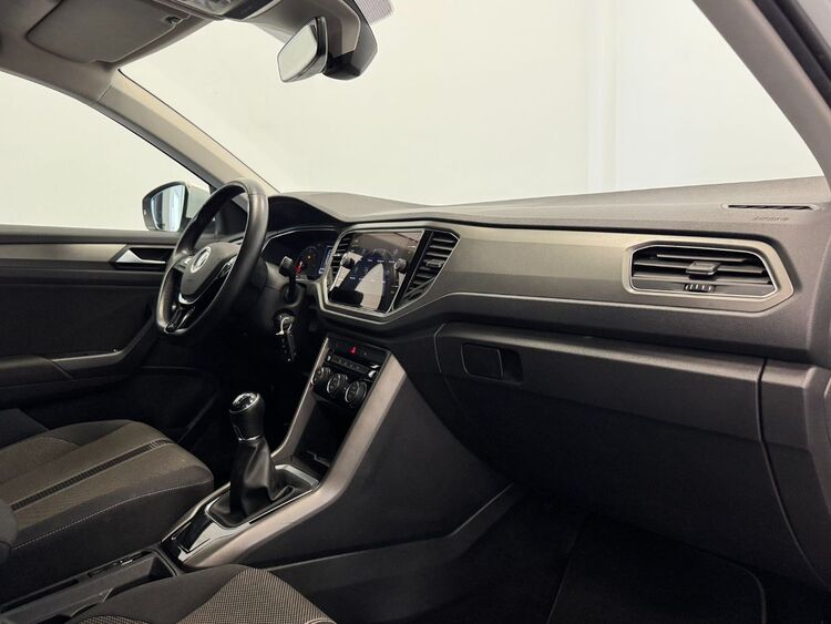 Volkswagen T-Roc ADVANCE foto 11