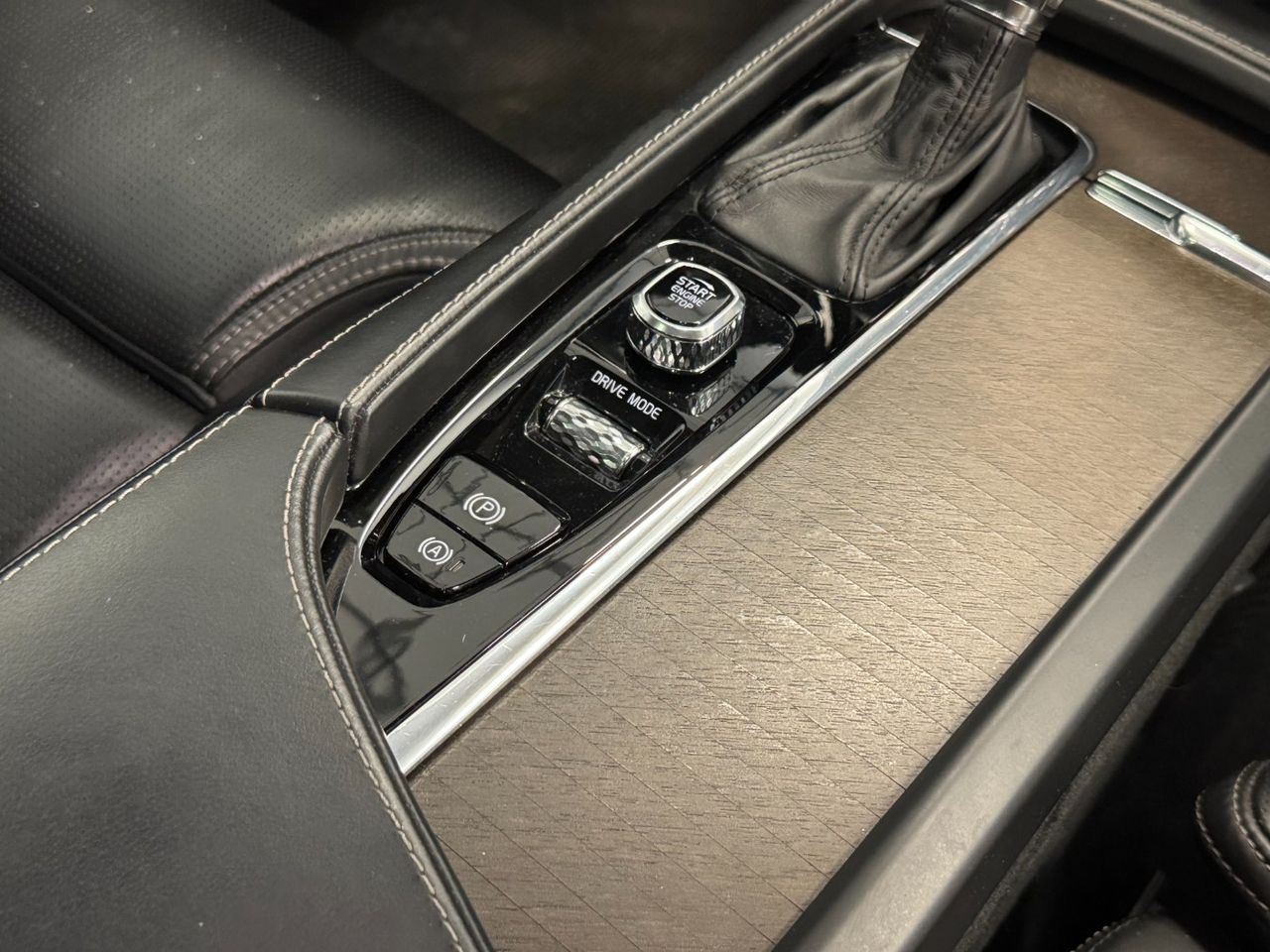 Volvo V90 CROSS COUNTRY miniatura 37