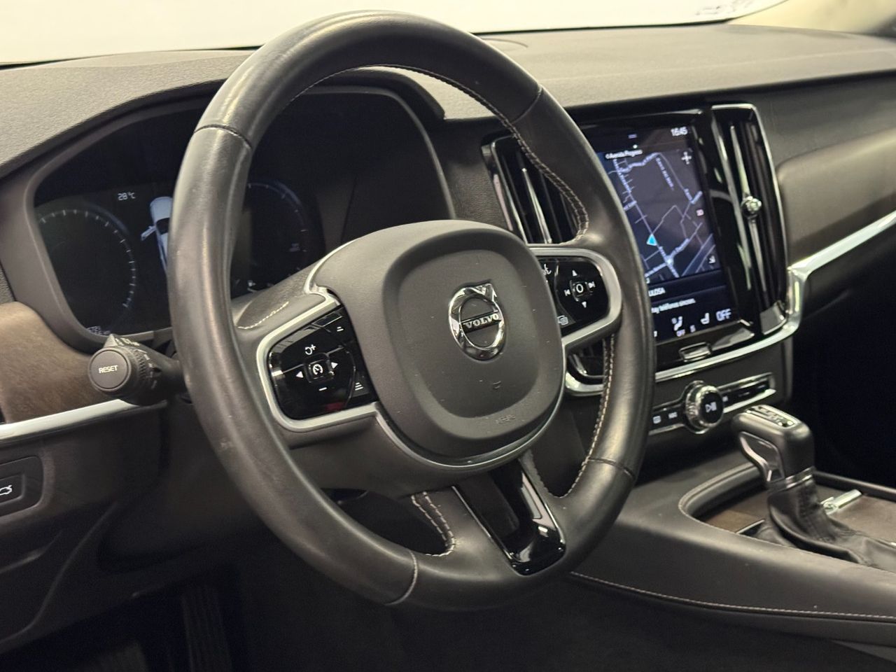 Volvo V90 CROSS COUNTRY foto 17