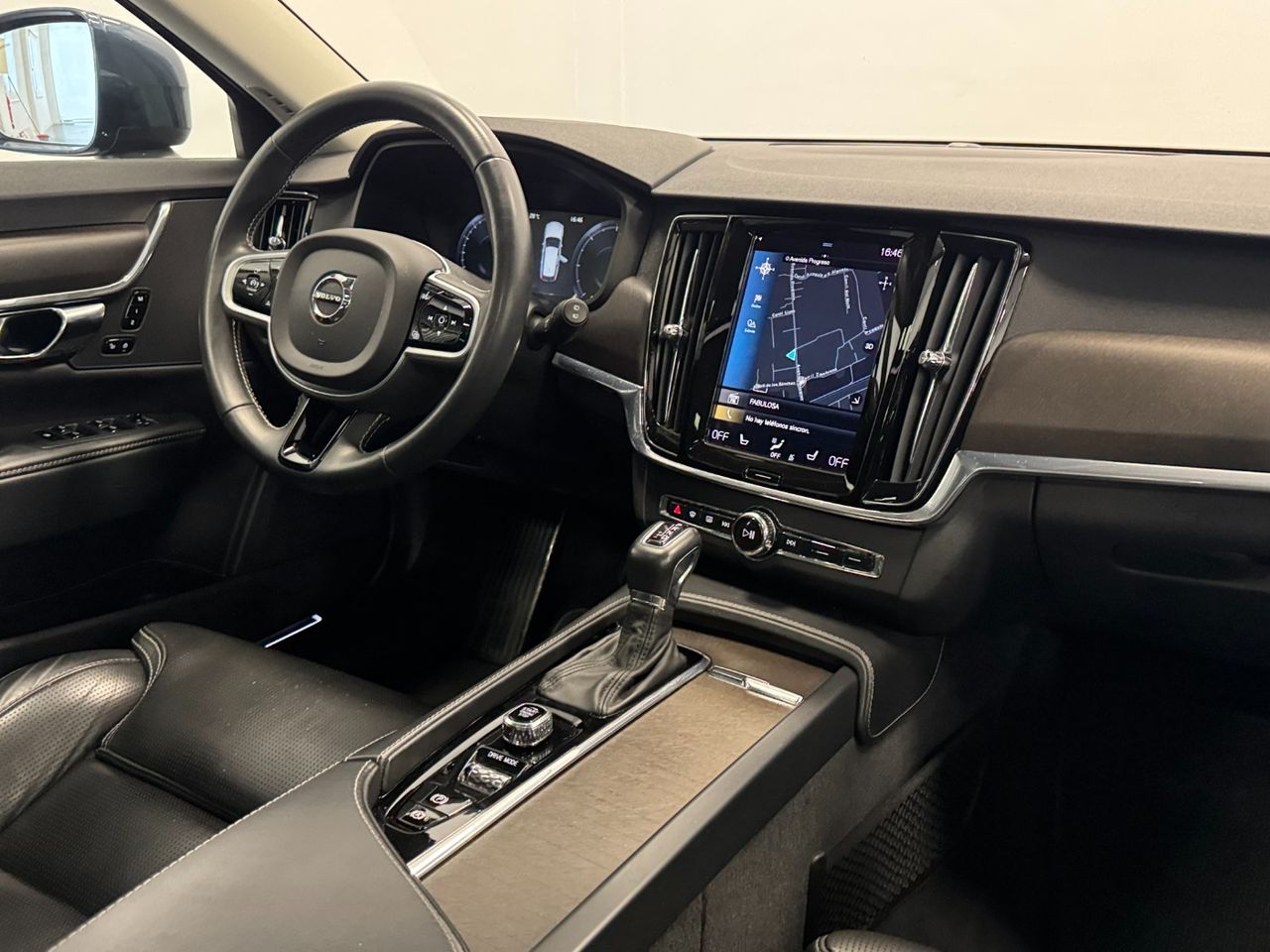 Volvo V90 CROSS COUNTRY foto 9