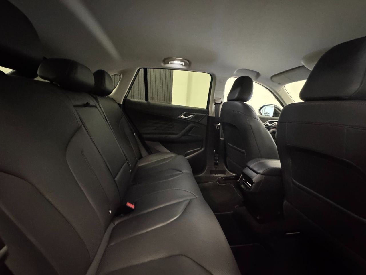 MG HS LUXURY miniatura 45