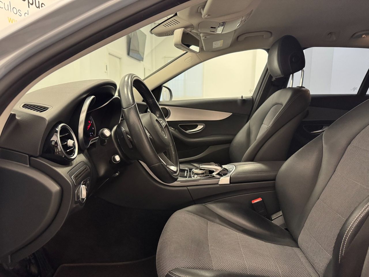 Mercedes Clase C AMG 220 miniatura 15