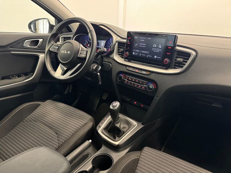 Kia XCeed DRIVE foto 12