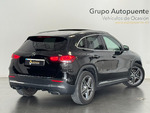 Mercedes GLA AMG miniatura 4