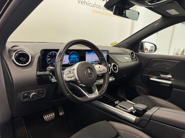 Mercedes GLA AMG foto 14