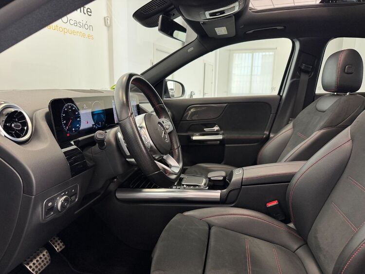 Mercedes GLA AMG foto 16