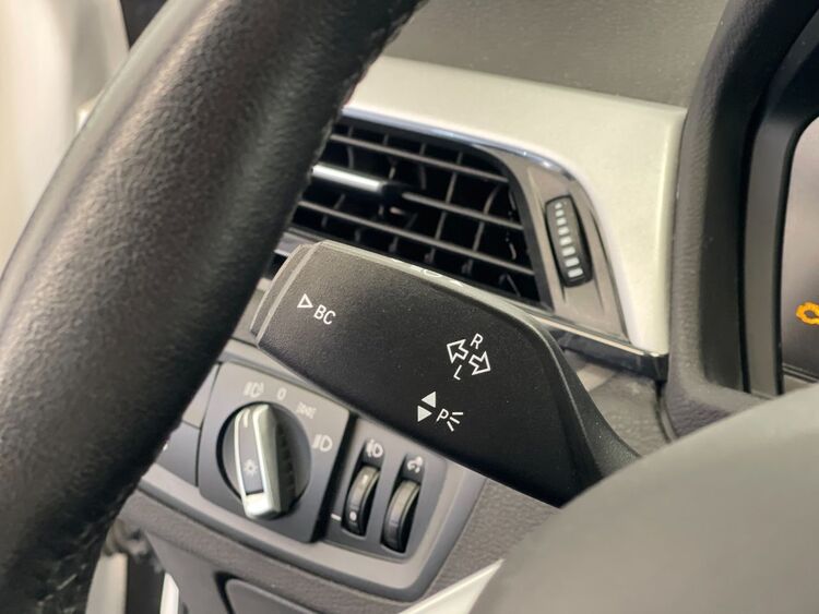 BMW X1 SDRIVE 18D foto 22