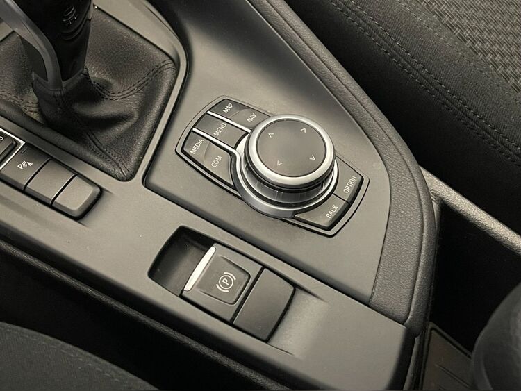 BMW X1 SDRIVE 18D foto 28