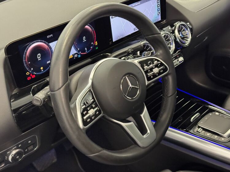 Mercedes GLA 200 foto 19