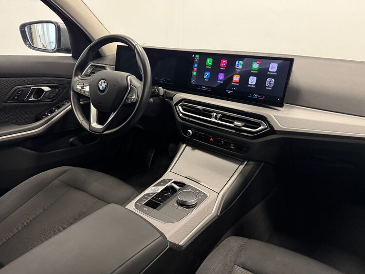 BMW Serie 3 TOURING foto 12