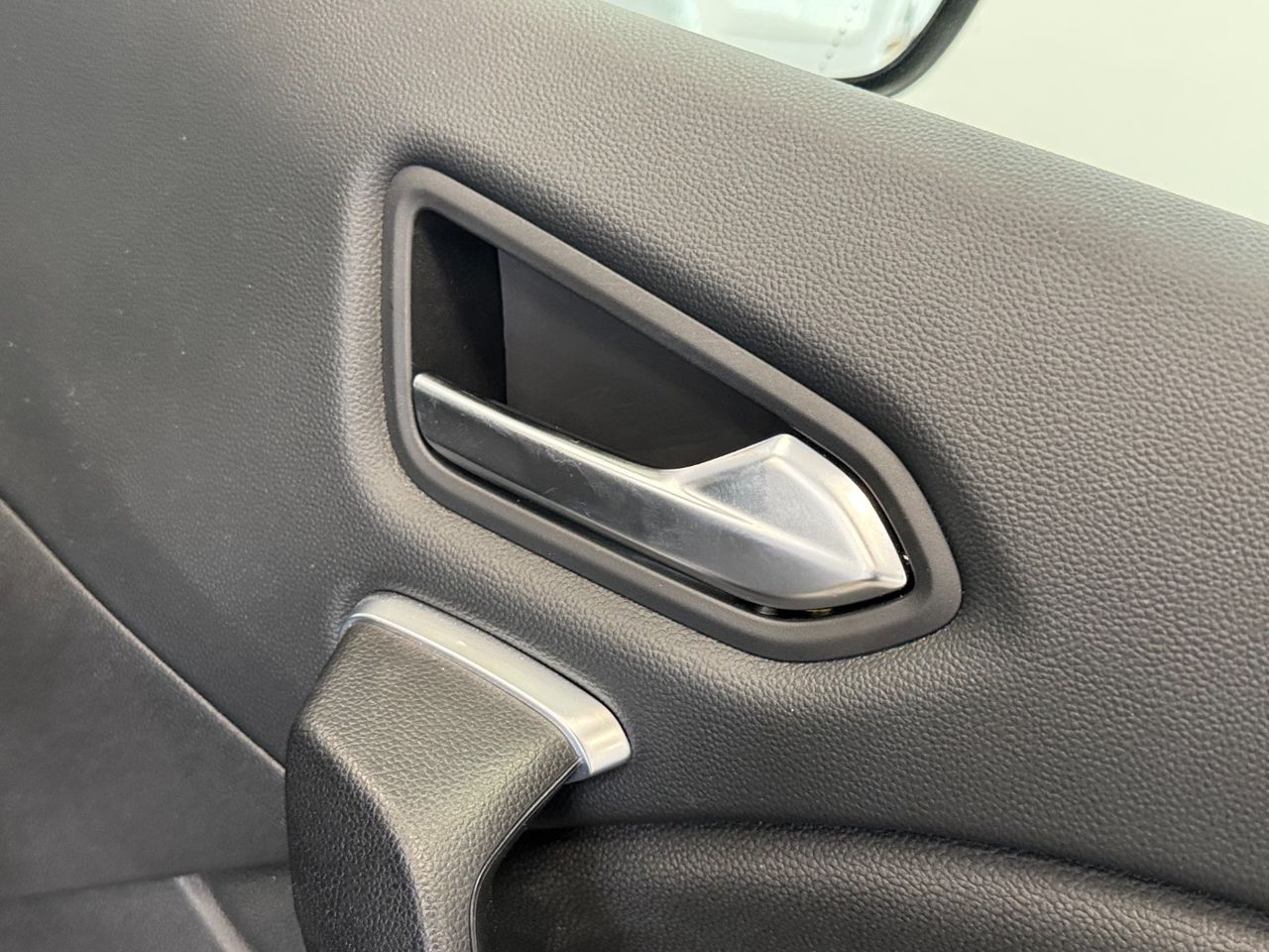 Renault Captur E TECH PLUG IN HYBRID miniatura 30