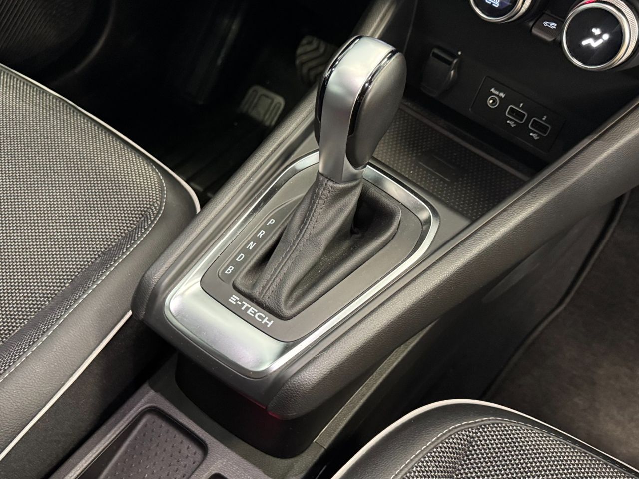 Renault Captur E TECH PLUG IN HYBRID miniatura 37