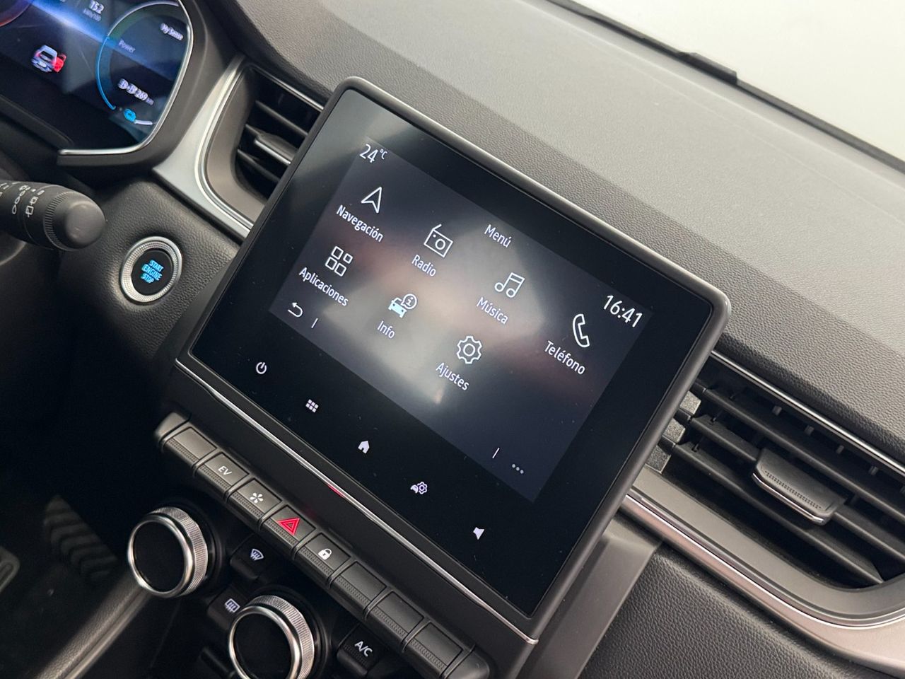 Renault Captur E TECH PLUG IN HYBRID foto 33