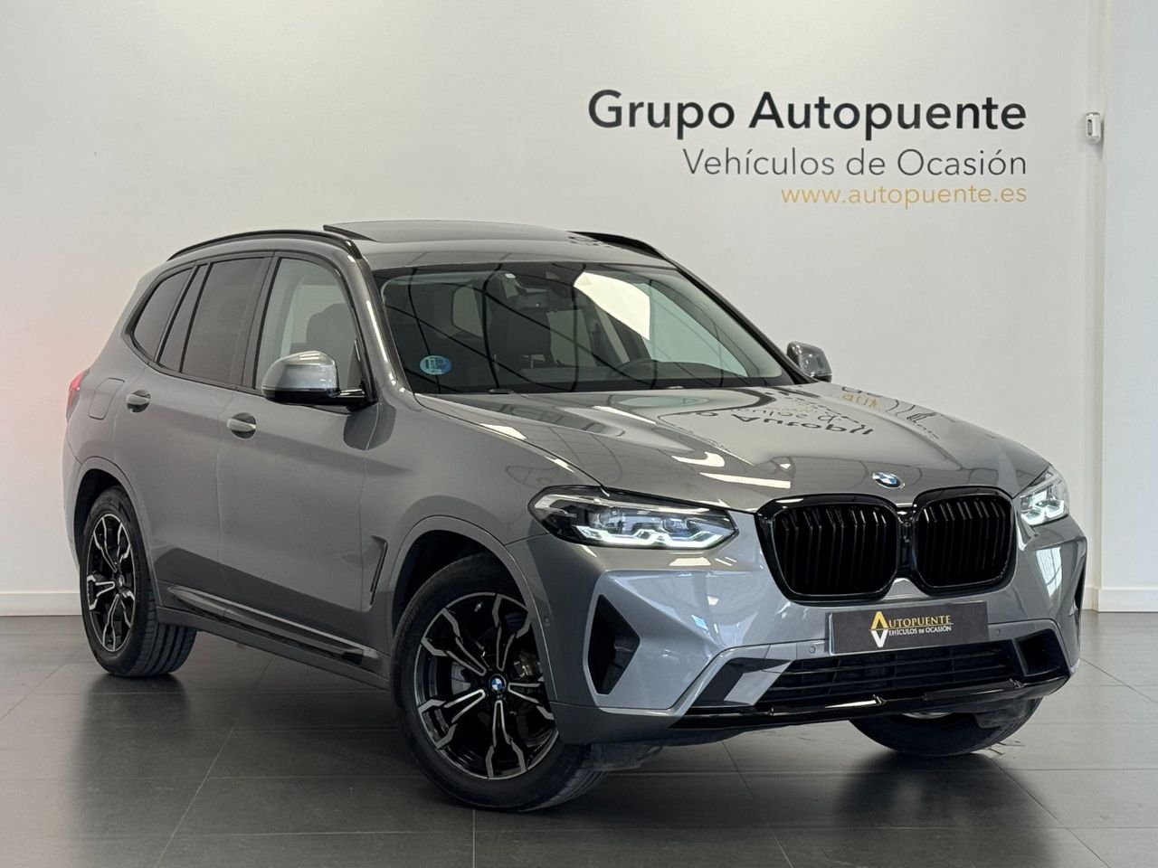 BMW X3 XDRIVE XLINE foto 2
