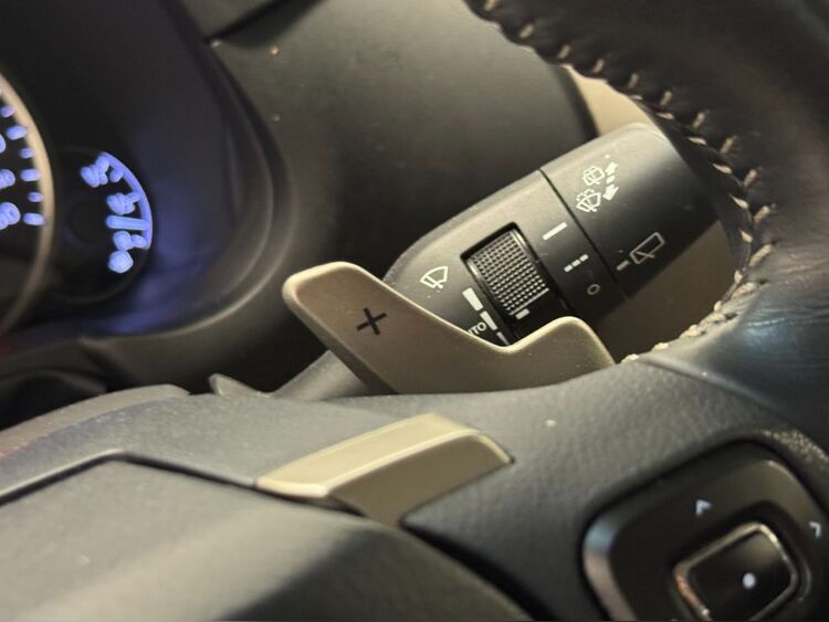 Lexus NX 300H BUSINESS foto 24