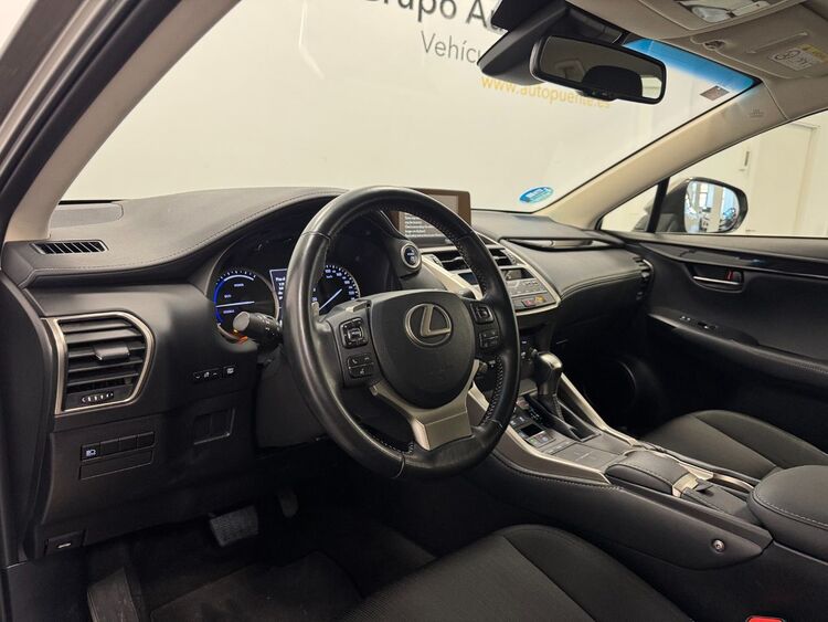 Lexus NX 300H BUSINESS foto 8