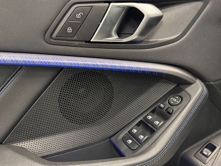 BMW Serie 1 M foto 18