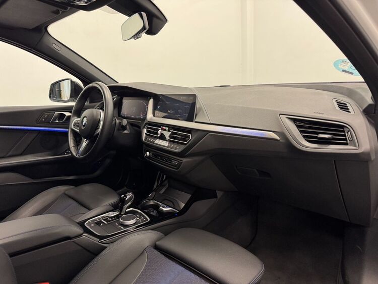 BMW Serie 1 M foto 31