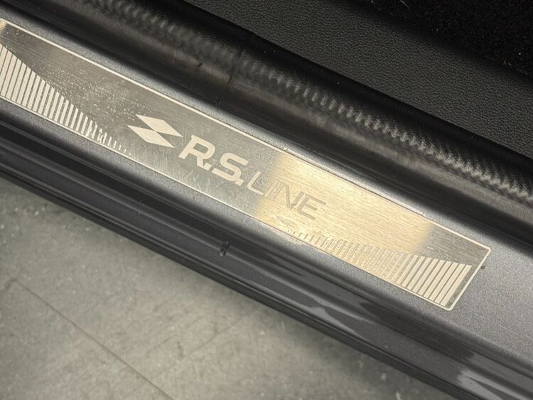 Renault Arkana E TECH RS LINE foto 22