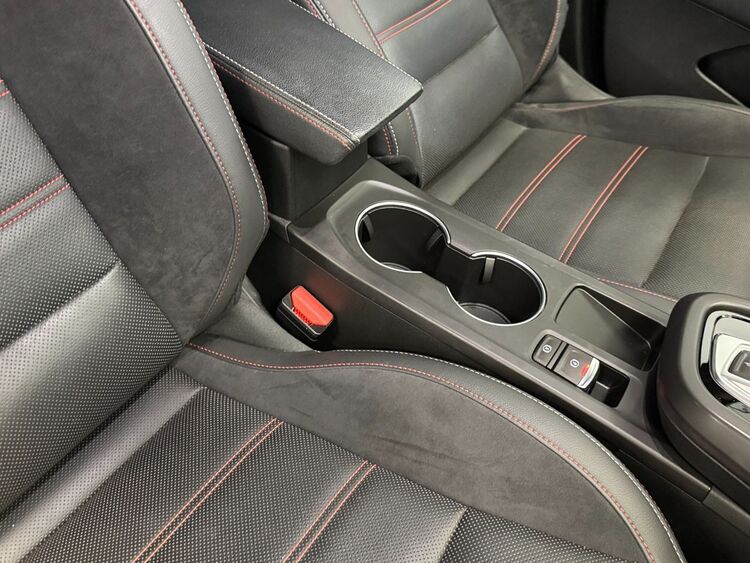 Renault Arkana E TECH RS LINE foto 45