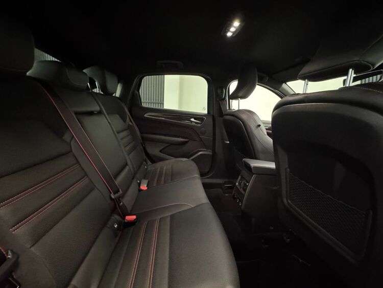 Renault Arkana E TECH RS LINE foto 47