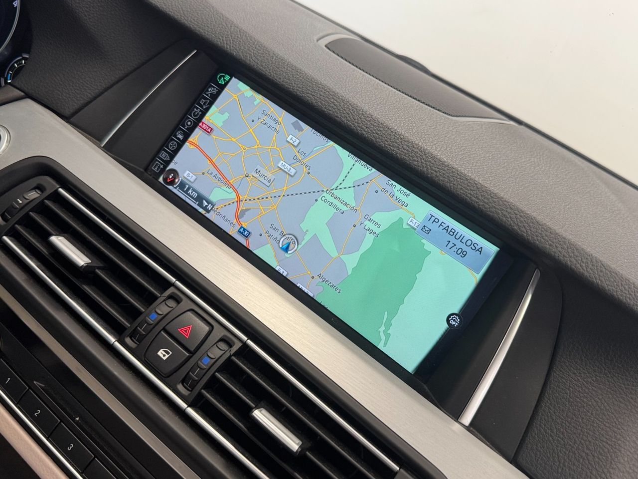 BMW Serie 5 530D foto 34