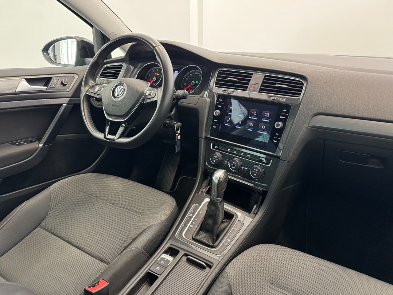 Volkswagen Golf ADVANCE miniatura 12