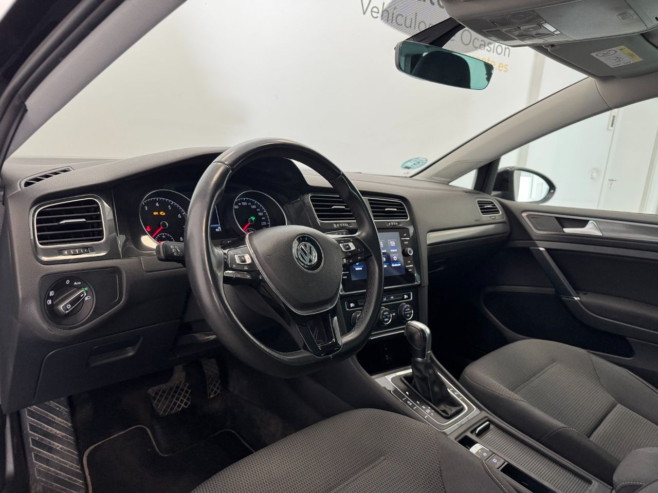 Volkswagen Golf ADVANCE miniatura 14