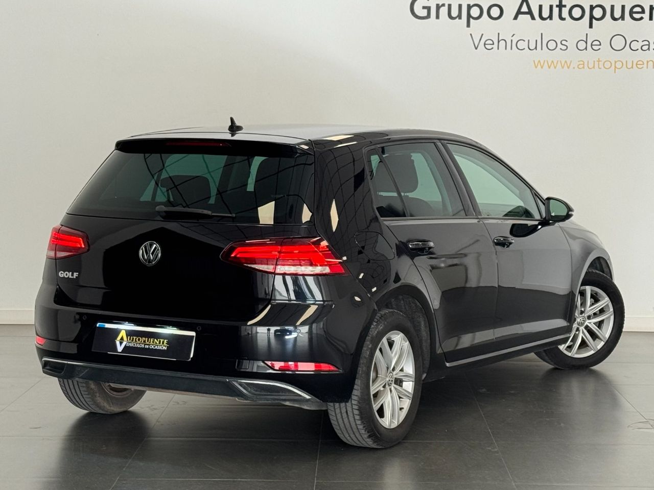 Volkswagen Golf ADVANCE foto 4