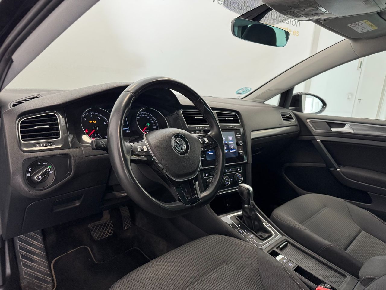 Volkswagen Golf ADVANCE foto 8