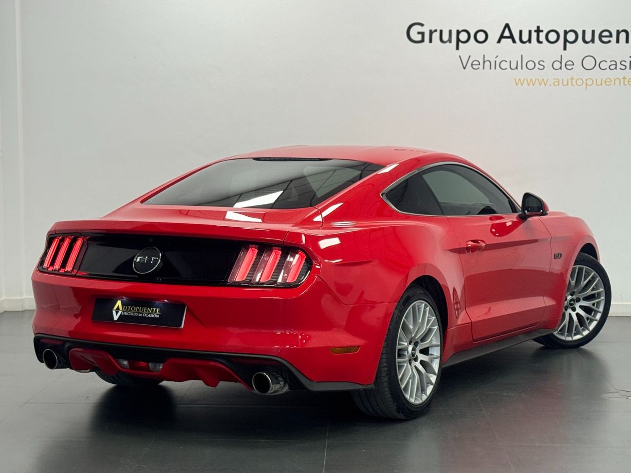 Ford Mustang GT miniatura 4