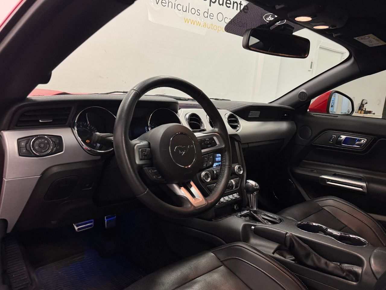 Ford Mustang GT miniatura 11