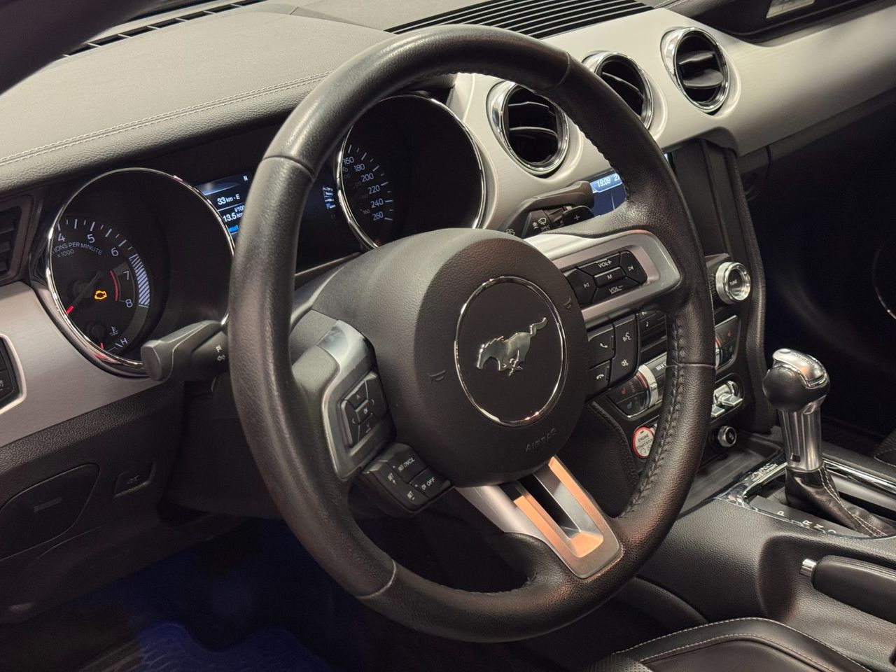 Ford Mustang GT foto 19