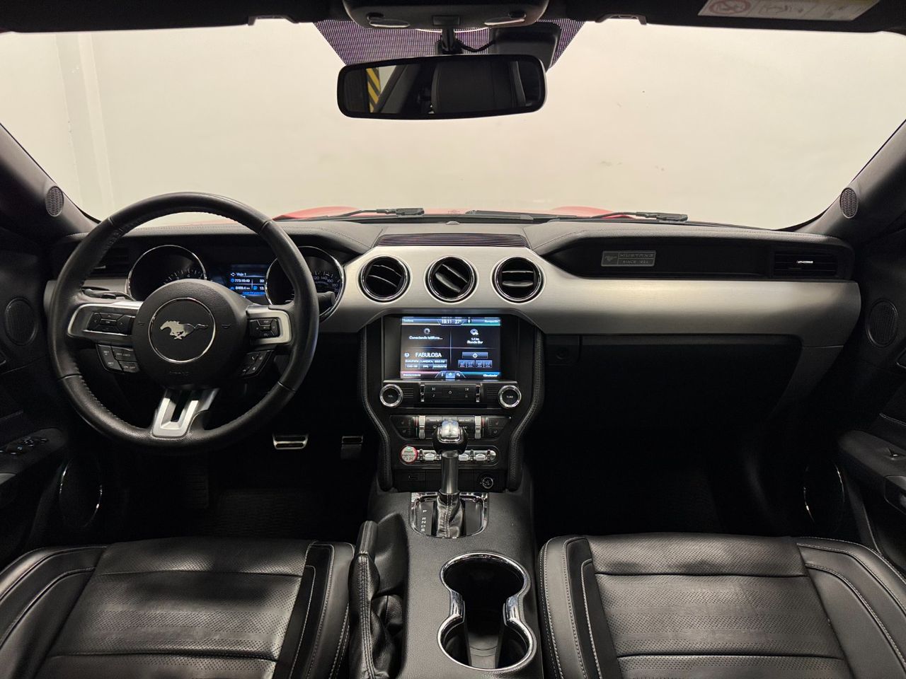 Ford Mustang GT foto 9