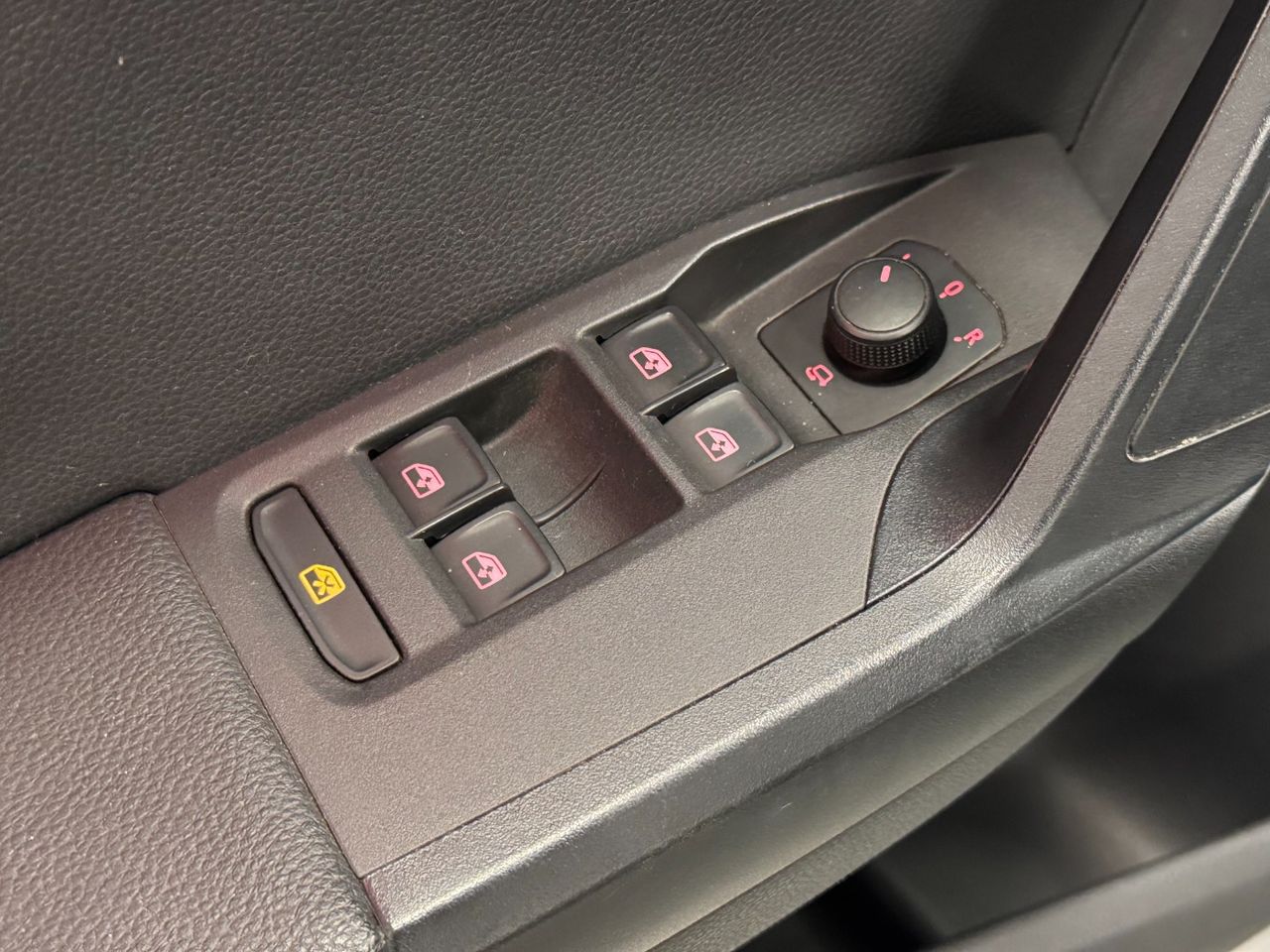 Seat Arona FR miniatura 14