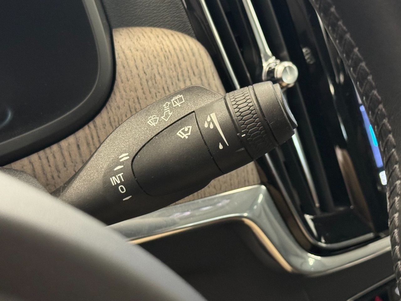 Volvo V90 CROSS COUNTRY miniatura 22