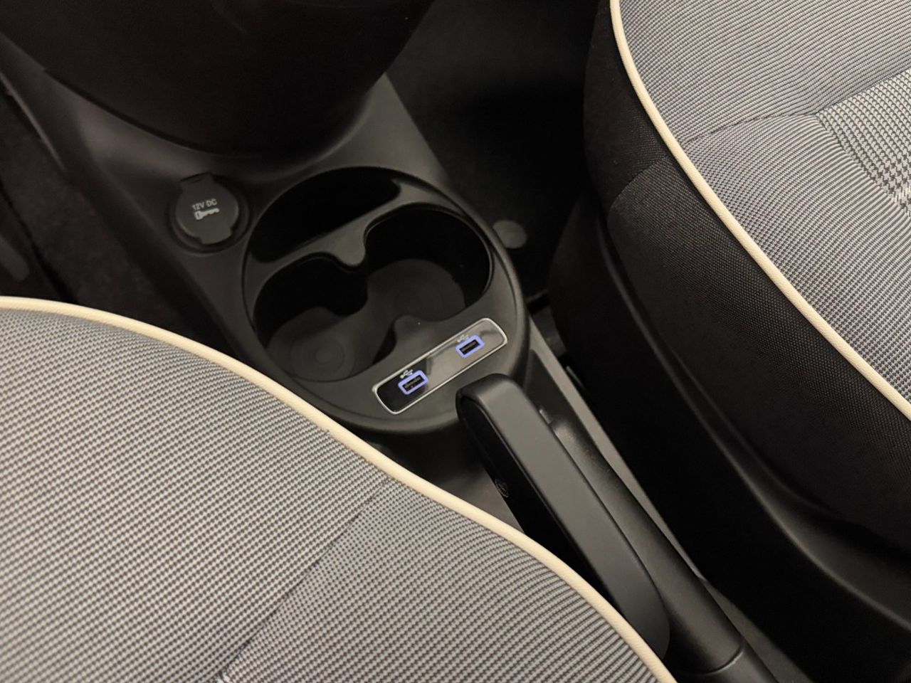 Fiat 500 LOUNGE foto 22