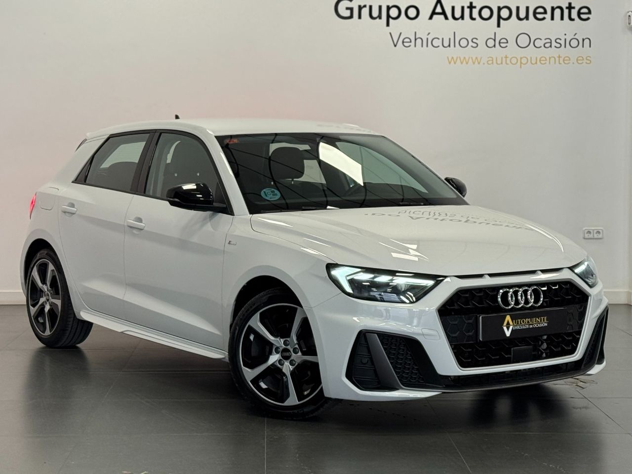 Audi - A1