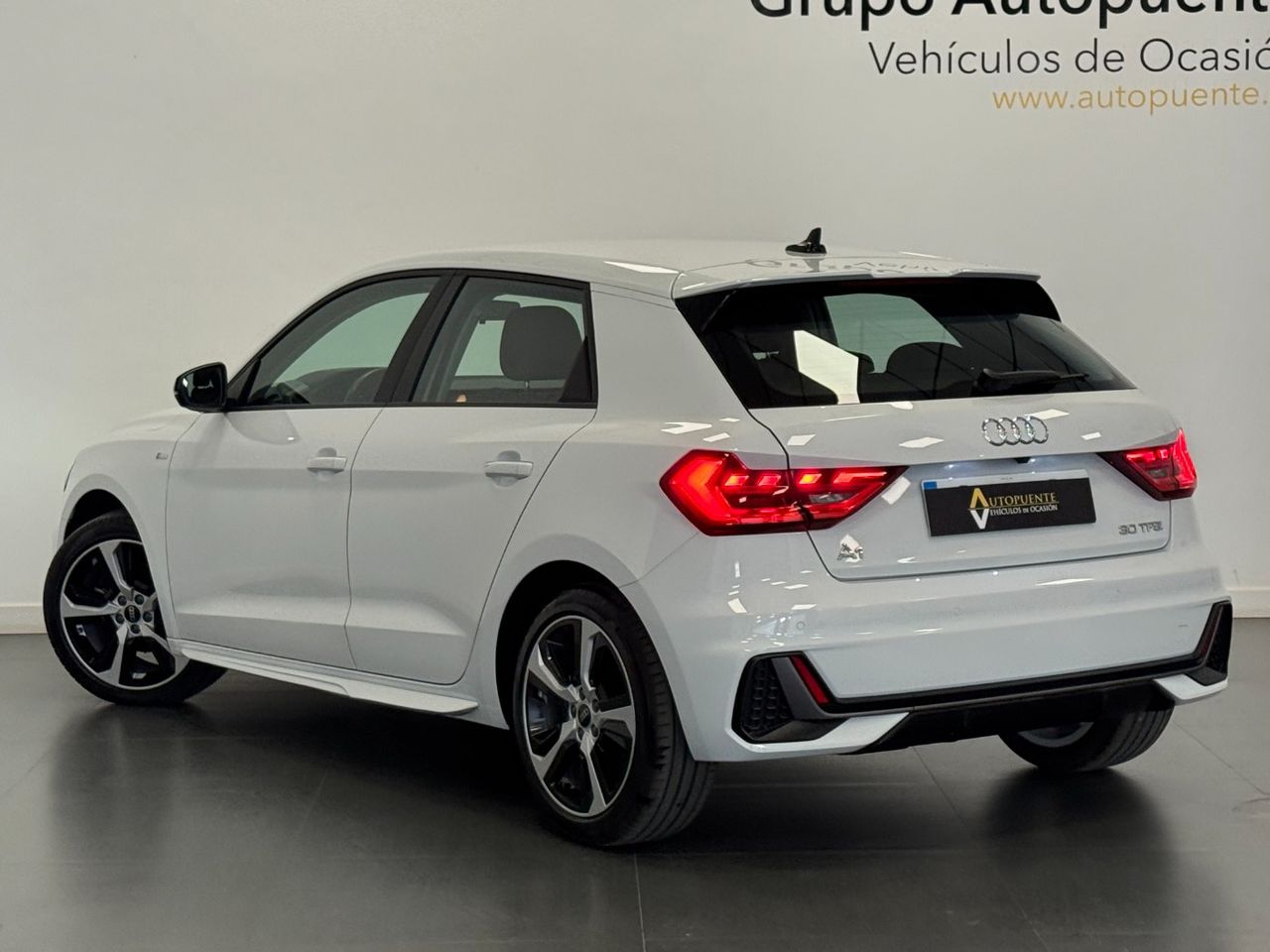 Audi A1 SPORTBACK S LINE foto 5