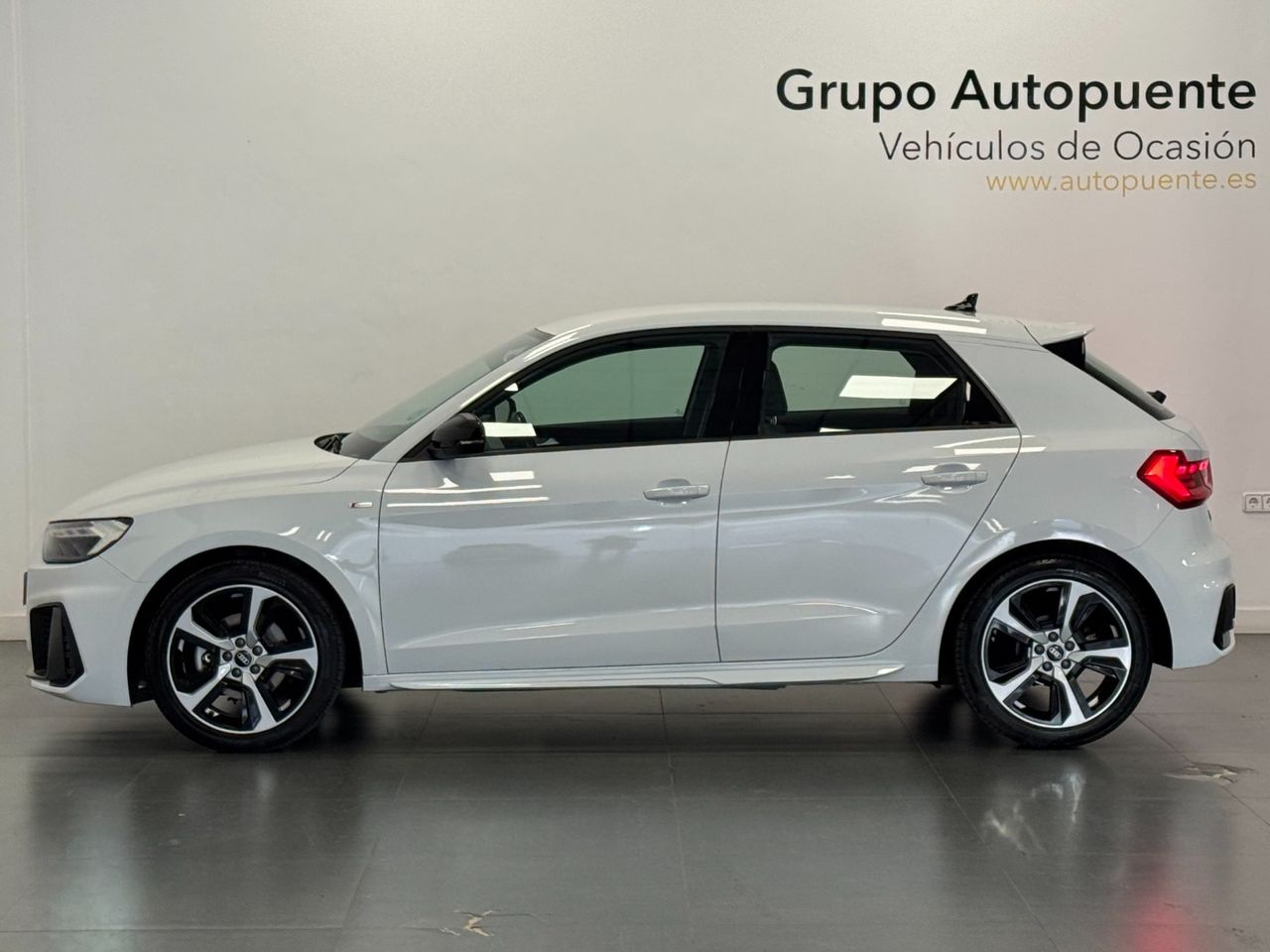 Audi A1 SPORTBACK S LINE foto 6
