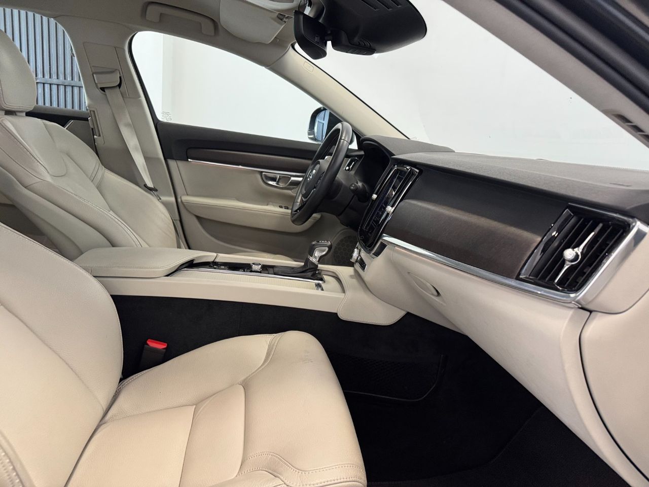 Volvo V90 D5 foto 28