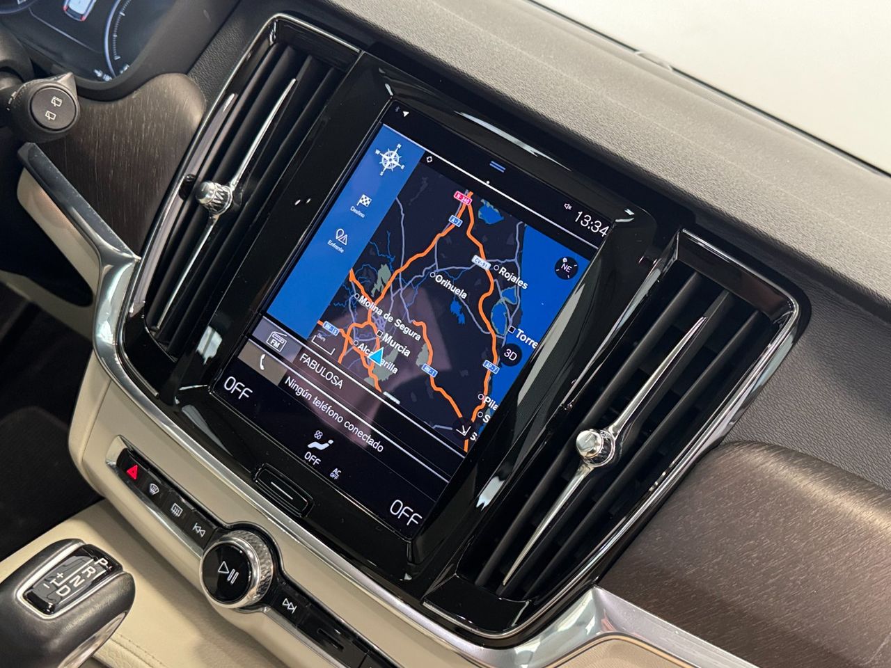 Volvo V90 D5 foto 31